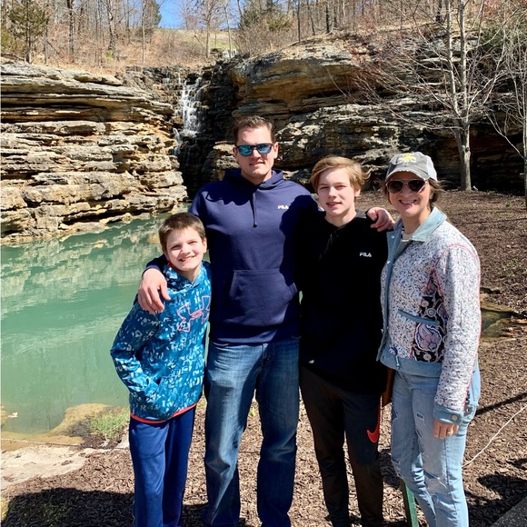 Meet your Posher, Kristi - Picture 2 of 5